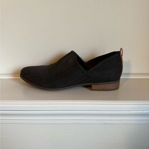 Never worn, size 9.5 Dr Scholls Women shoes